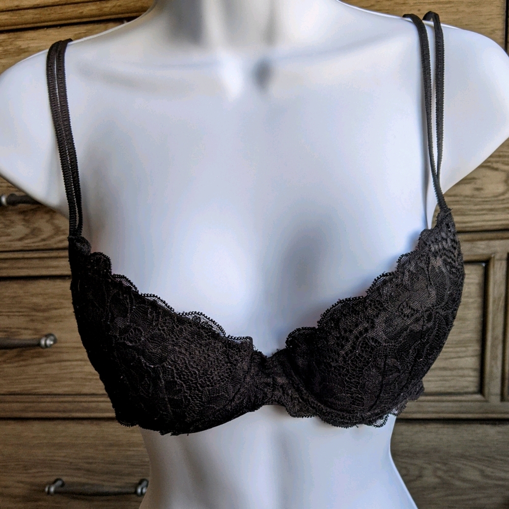 PINK Victoria's Secret bra